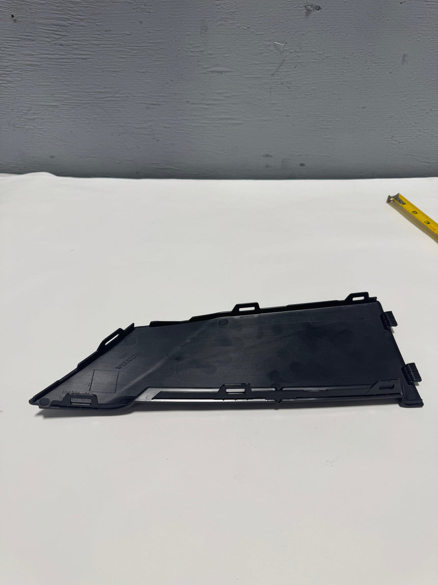 2019-2021 Honda Civic NON SI Driver Side Front Adaptive Cruise Radar Cap Cover OEM
