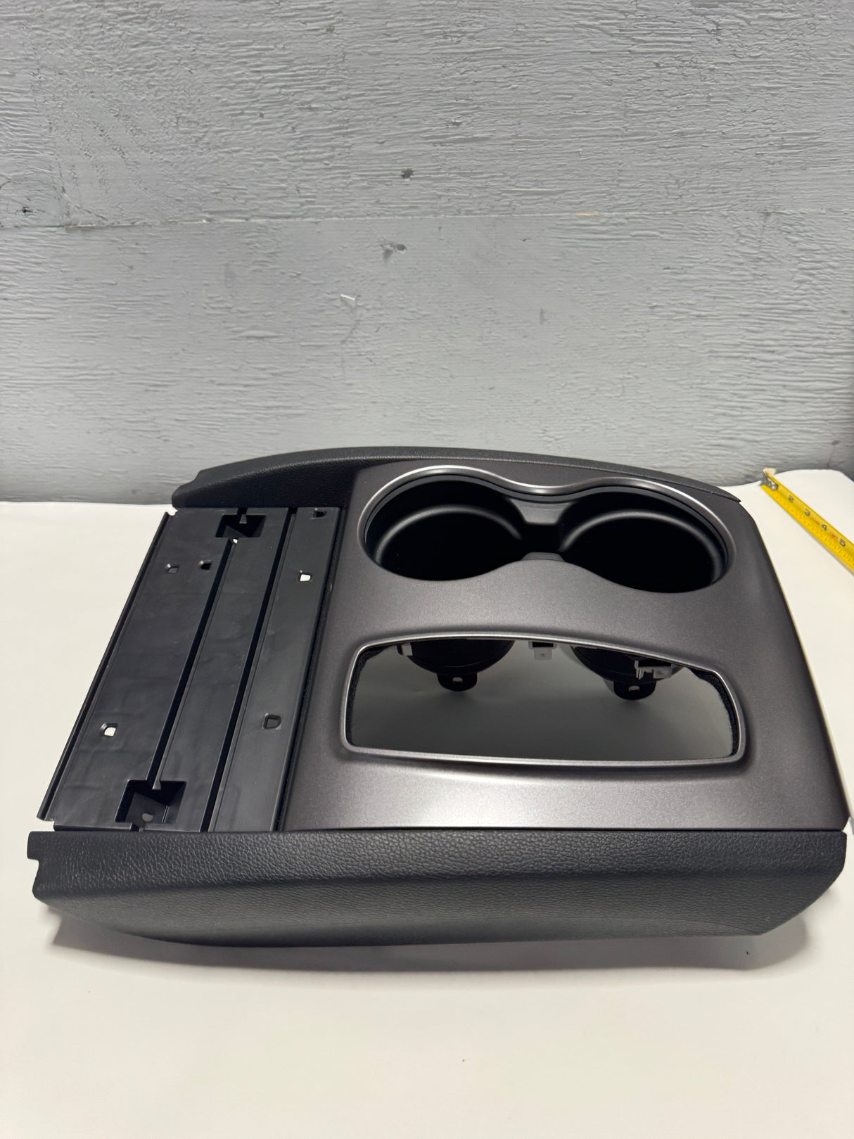 08E11-TGS-110-D19 2019-2021 Honda Passport Illuminated Cup Holder Silver Console Trim