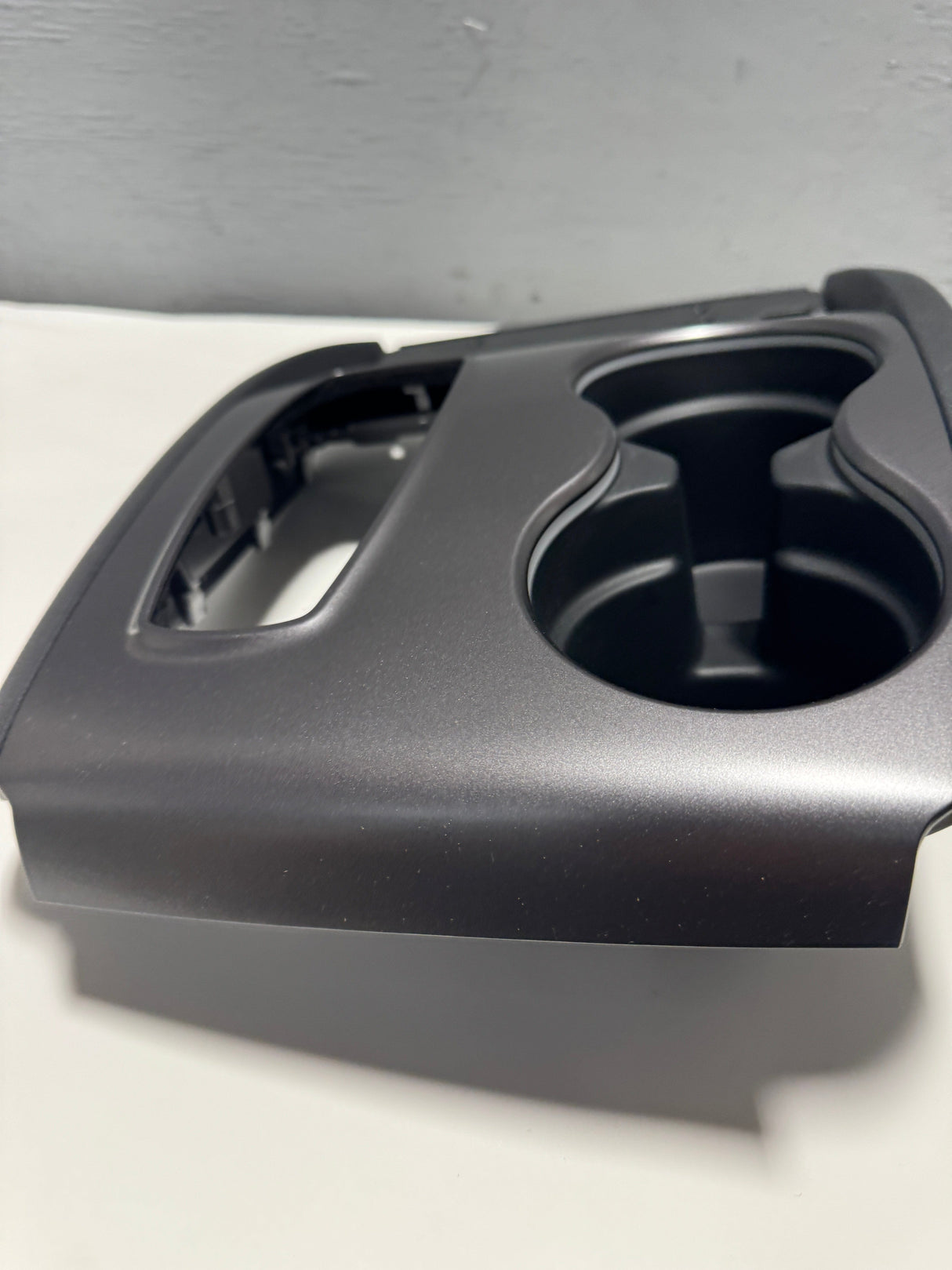 08E11-TGS-110-D19 2019-2021 Honda Passport Illuminated Cup Holder Silver Console Trim