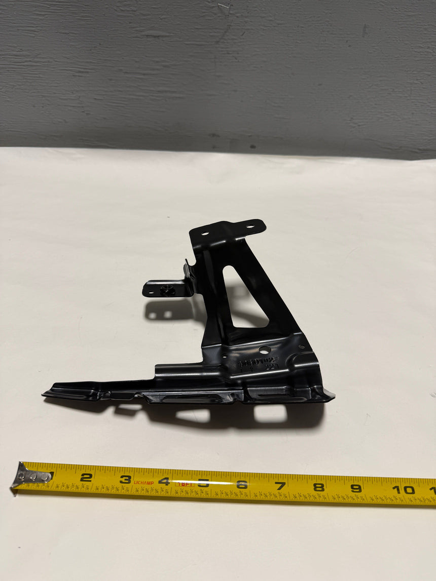 2019-2021 Honda Passport Passenger Side Front Fender Support Bracket OEM