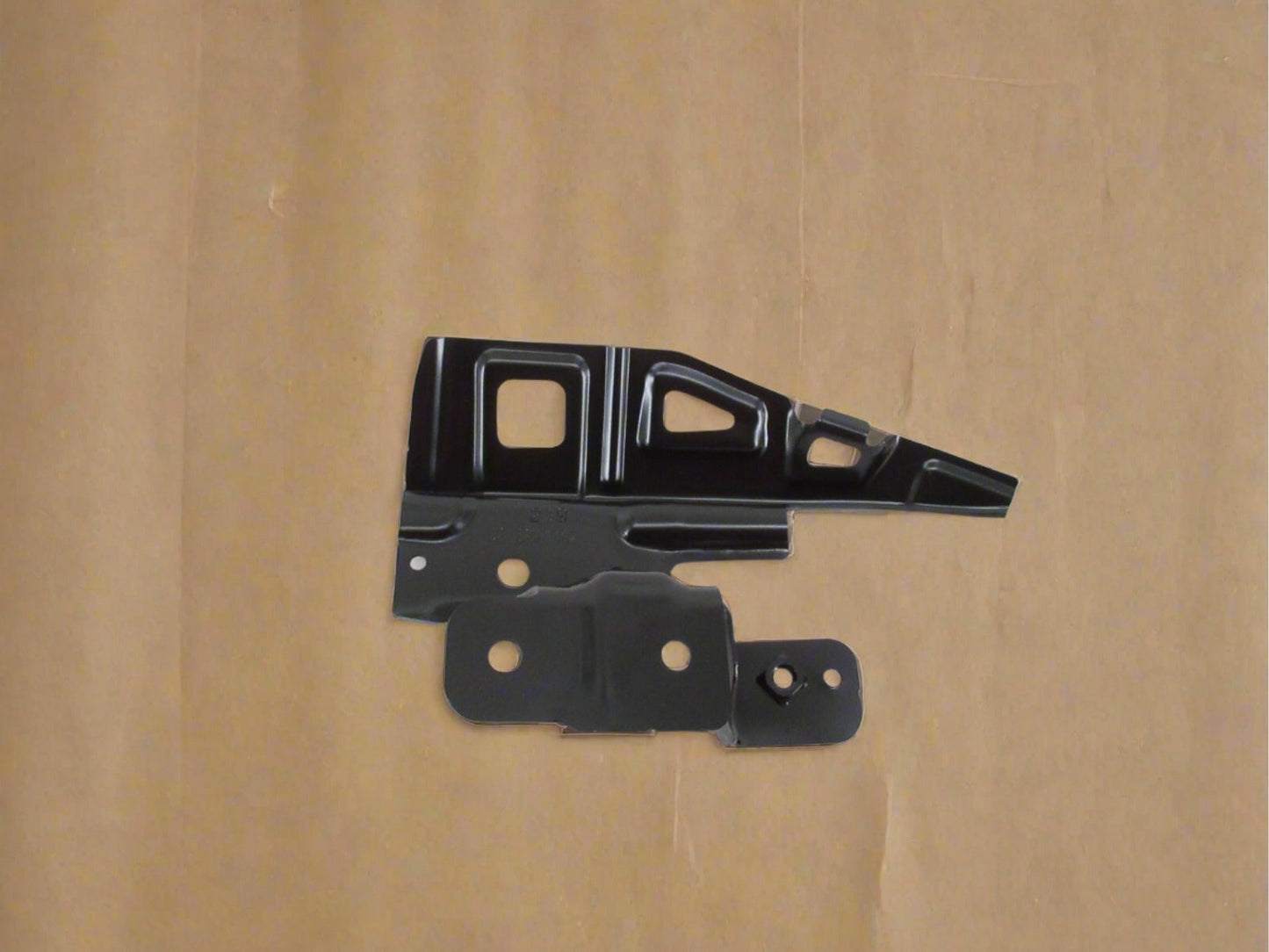 60212-TG7-A00ZZ 2019-2021 Honda Passport Passenger Side Front Fender Support Bracket OEM