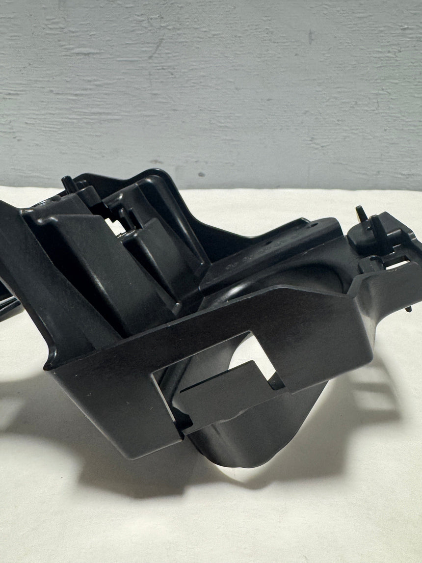 2019-2021 Honda Passport Passenger Side Turn Signal Housing Bracket OEM