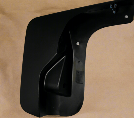 84621823 2019-2021 Silverado 1500 Driver Side Front Fender Mud Guard Flap Genuine OEM