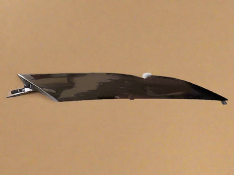 71163-T7A-J51 2019-2022 Honda HR-V Sport Passenger Side Headlight Molding Trim For Halogen Headlights Only