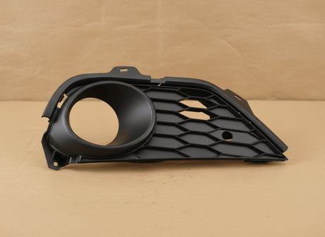 71107-TG7-A60 2019-2022 Honda Pilot OEM Driver Front Fog Lamp Bezel Garnish