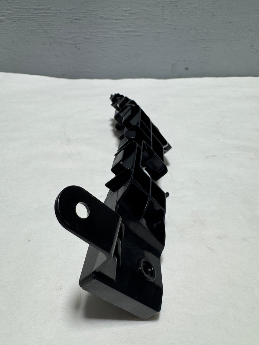 2019-2022 Honda Pilot Passenger Side Front Bumper Side Retainer OEM