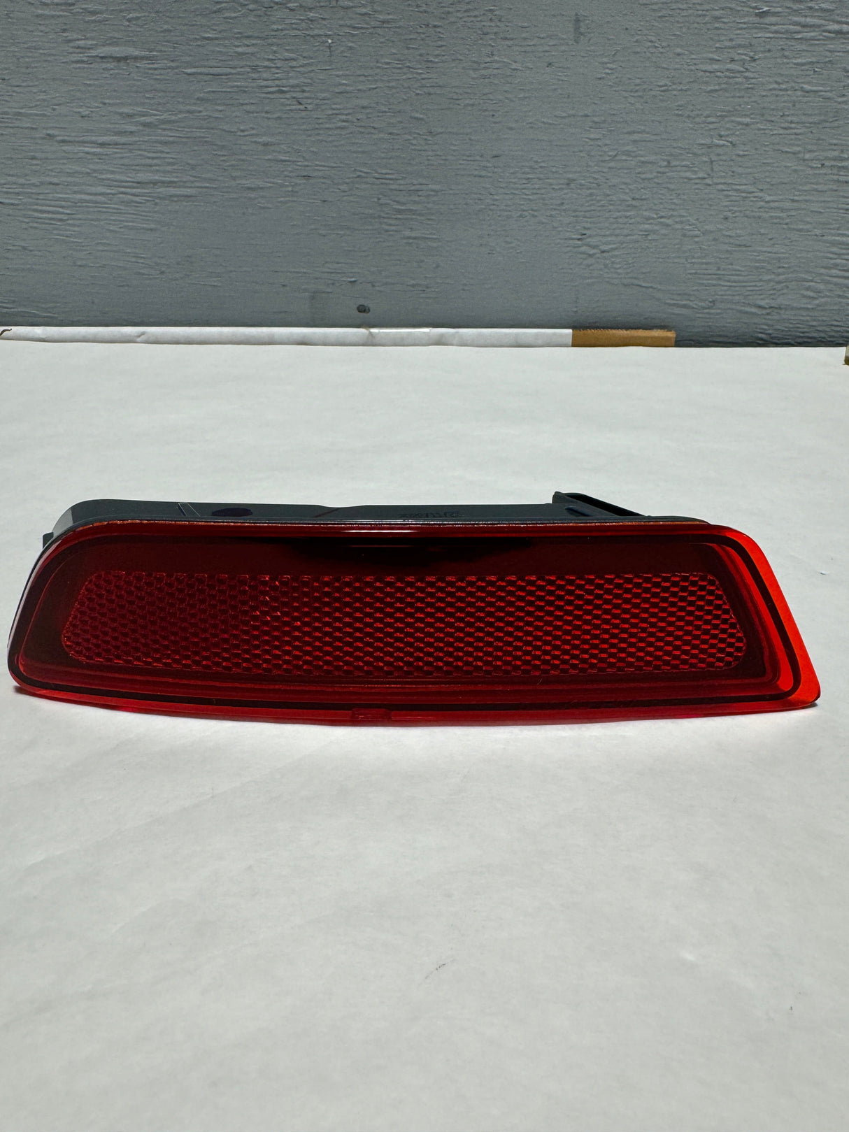 68275963AC 2019-2022 Jeep Cherokee Bumper Driver Side Reflector OEM