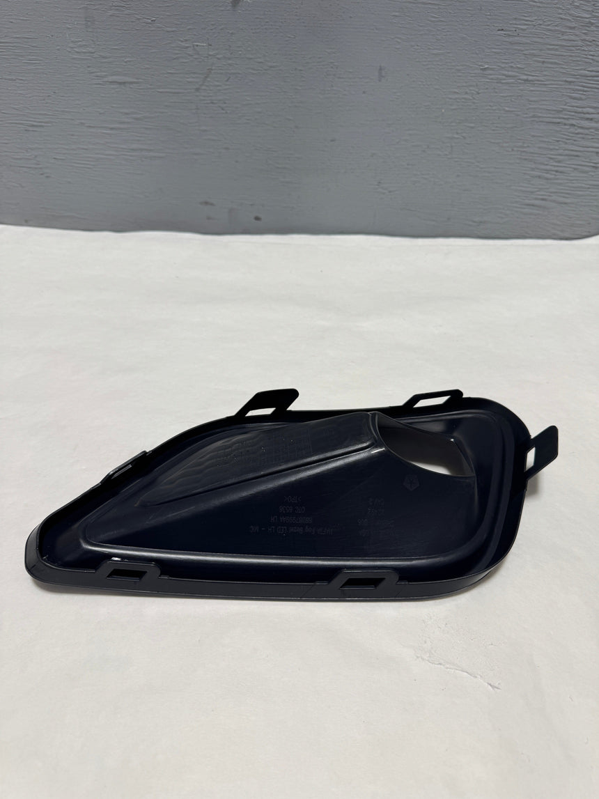 2019-2022 Jeep Cherokee Driver Side Fog Light Lamp Bezel Trim
