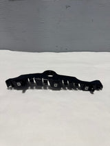 84624943 2019-2023 Chevrolet Silverado 1500 Driver Side Front Bumper Guide Driver Bracket OEM