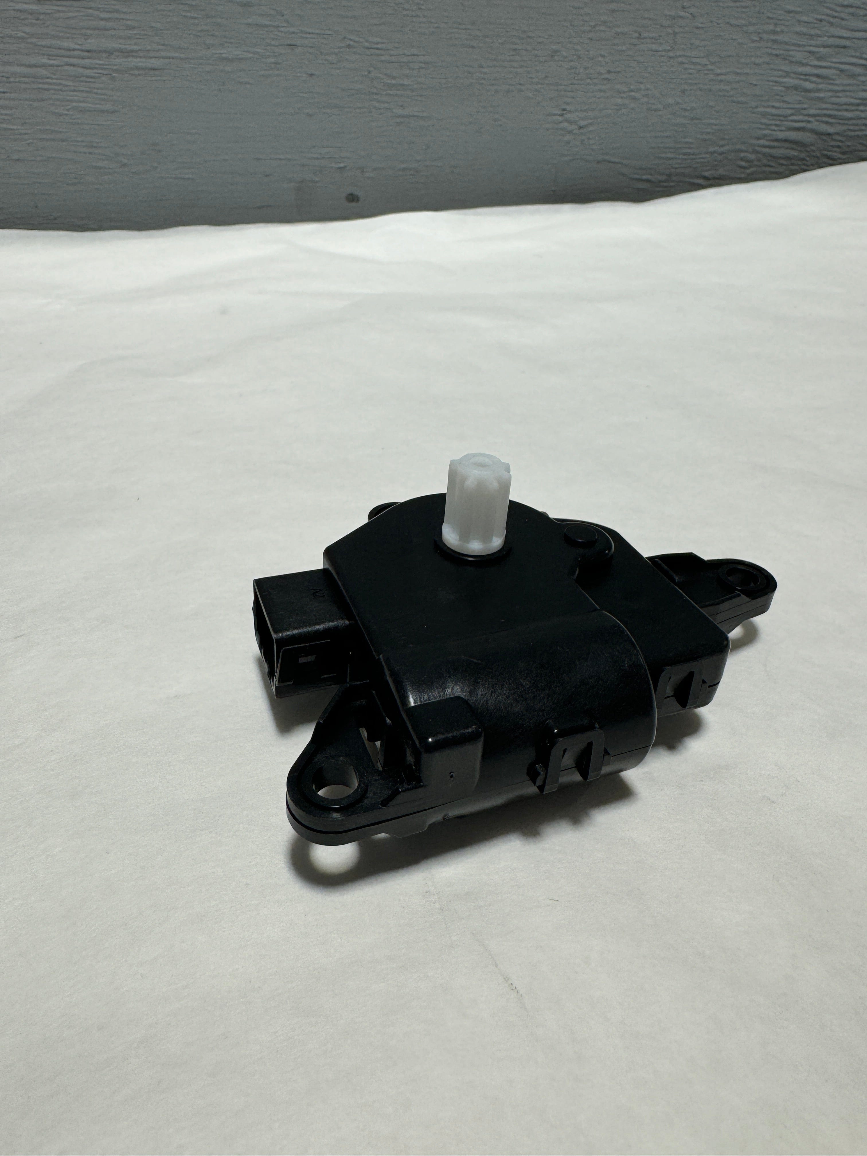 2019-2023 Ford Ranger OEM A/C Heater Door Actuator | Shop