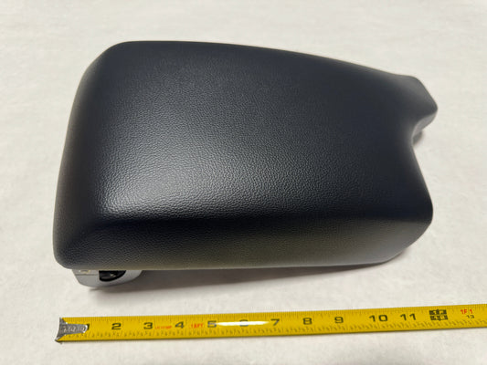 KB3Z-2106024-AA 2019-2023 Ford Ranger OEM Center Console Armrest Black W/O 110V