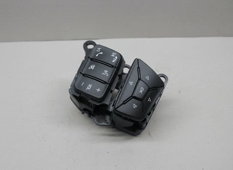 KB3Z-9C888-FA 2019-2023 Ford Ranger Passenger Side Steering Wheel Volume Phone Control OEM