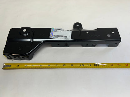 CL-0823-84464089-M3 2019-2023 GMC Sierra 1500 Passenger Side Lower headlight Bracket  84464089