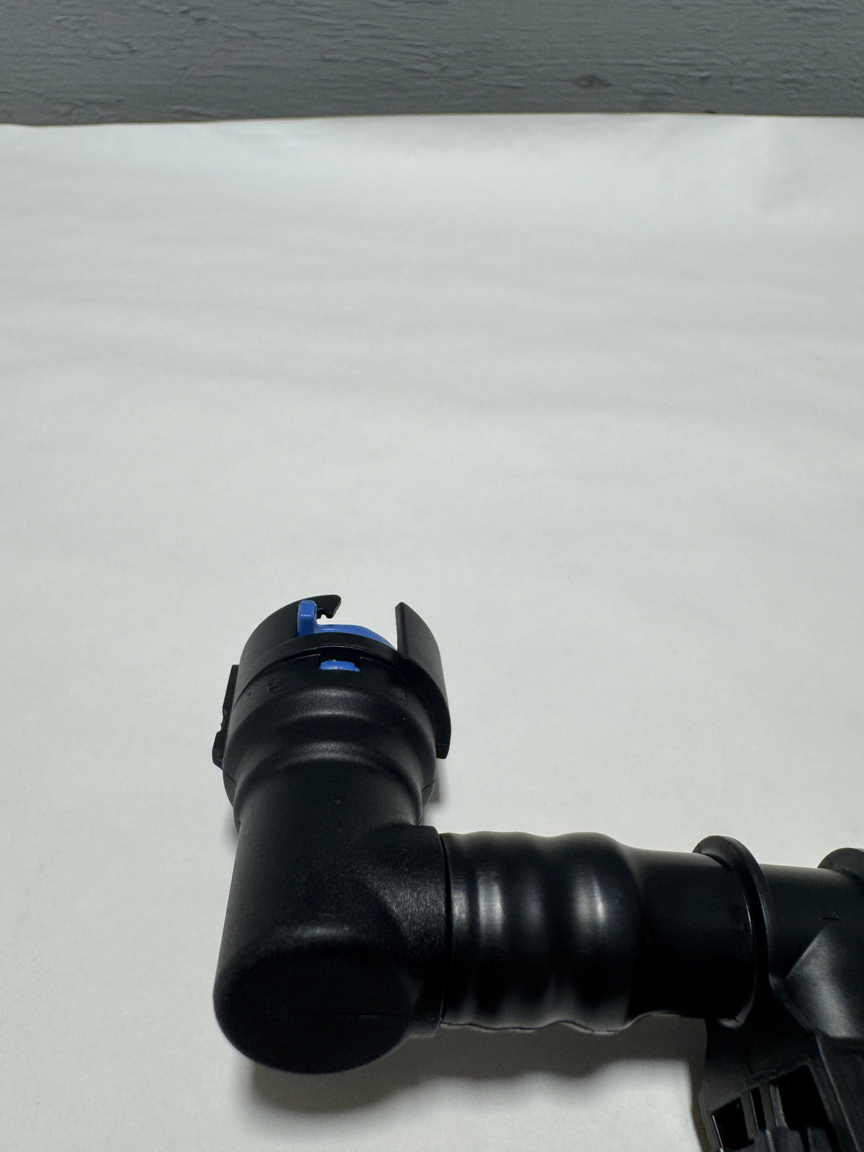 K2GZ-6758-G 2019-2023 Lincoln Nautilus 2.0 Positive Crankcase Ventilation PCV Hose Genuine OEM