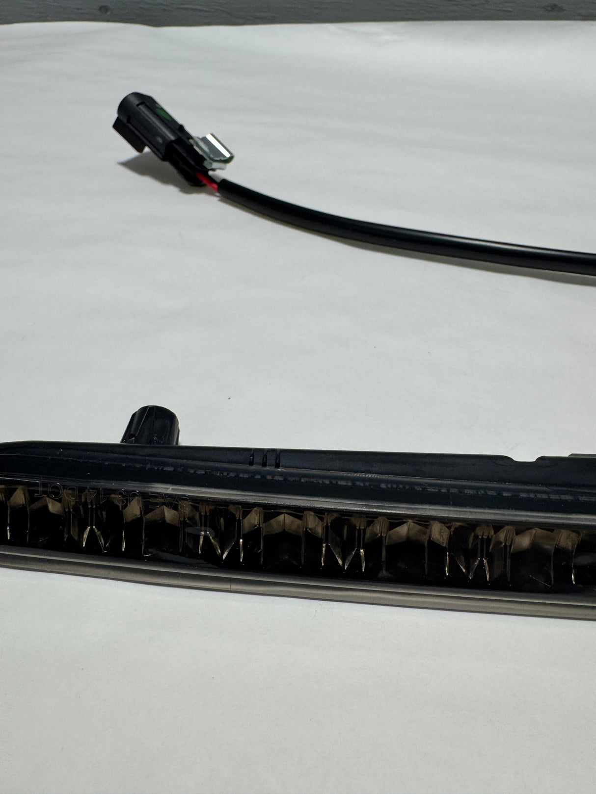 FT4Z-13A613-C 2019-2023 Lincoln Nautilus High Mounted Stop Brake Light OEM