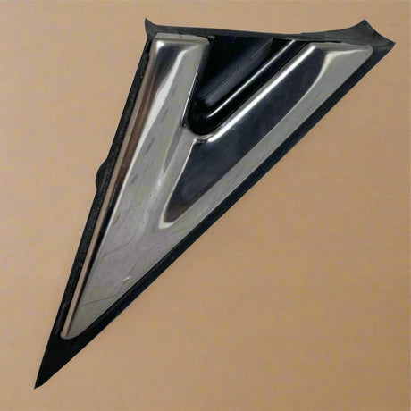 FA1Z-17074-AB 2019-2023 Lincoln Nautilus Passenger Side Front Fender Corner Chrome Molding OEM