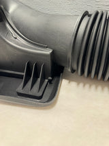 84467638 2019-2023 Silverado Sierra 1500 5.3 Engine Air Intake Outlet Duct OEM