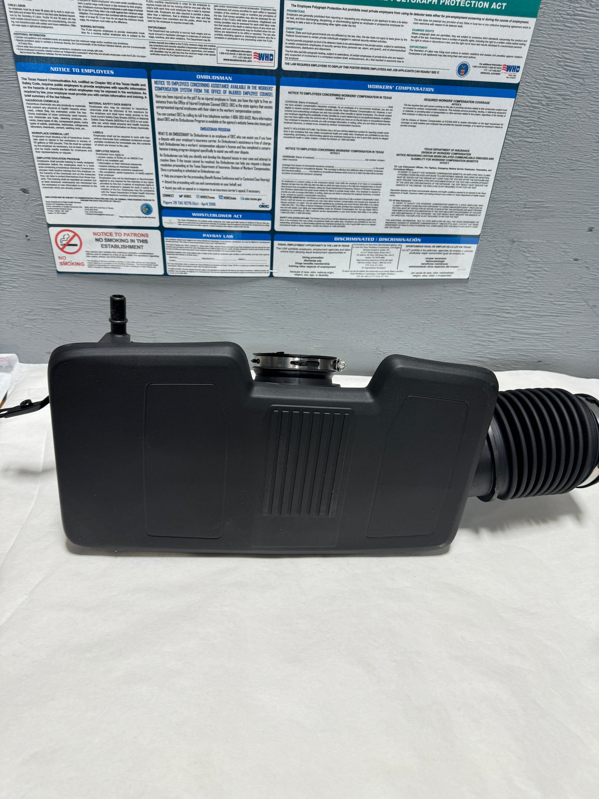 84467638 2019-2023 Silverado Sierra 1500 5.3 Engine Air Intake Outlet Duct OEM