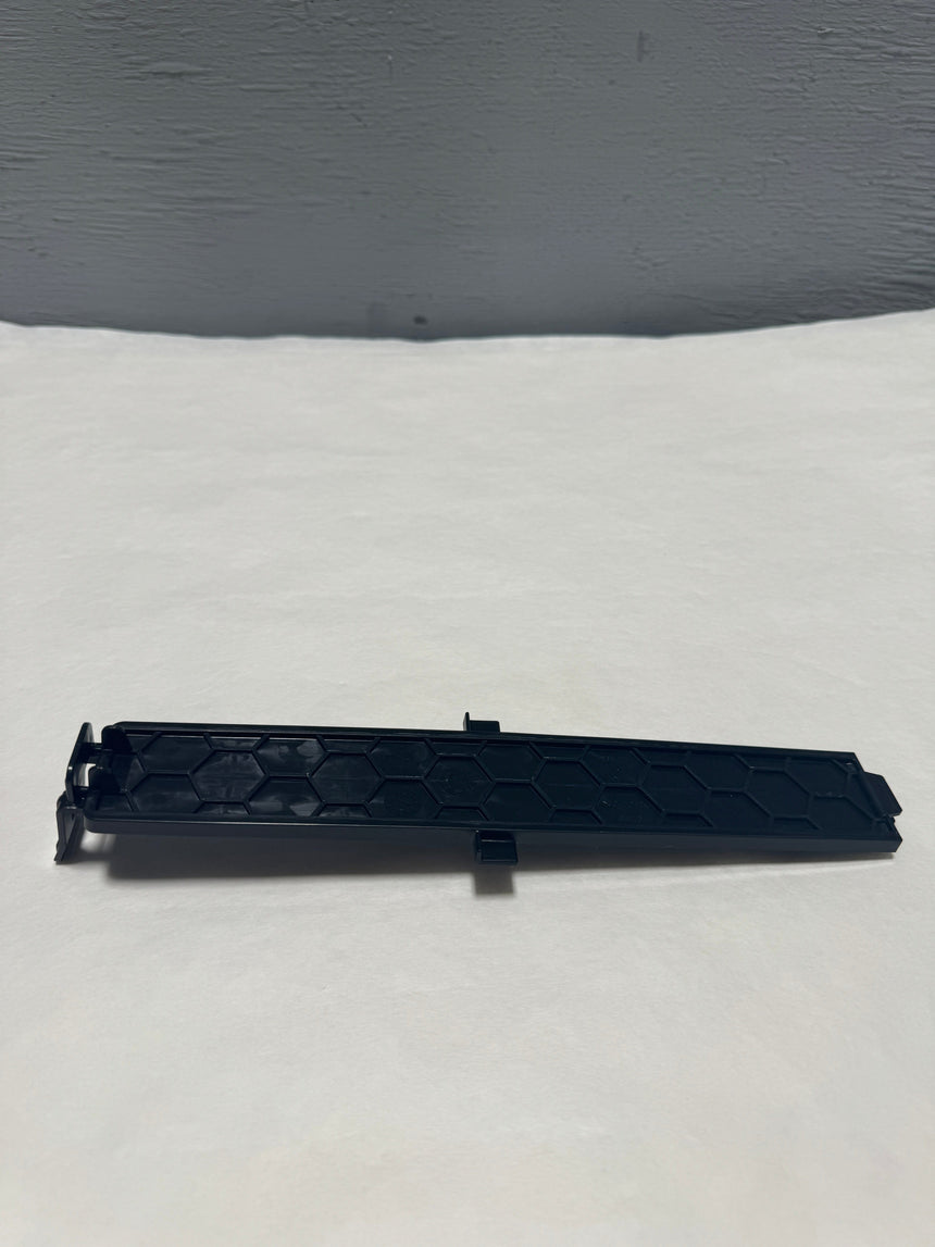 2019-2023 Silverado Sierra Cabin Filter Door Plastic Cover OEM