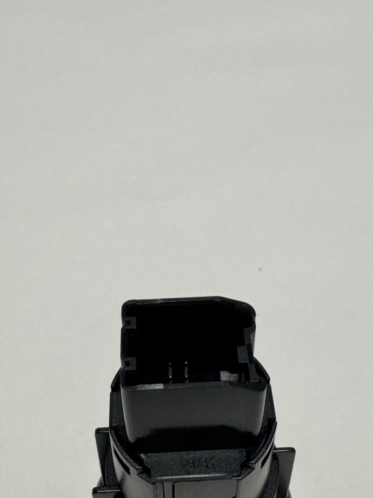 86550151 2019-2023 Silverado Sierra Push Button Ignition Switch Genuine OEM