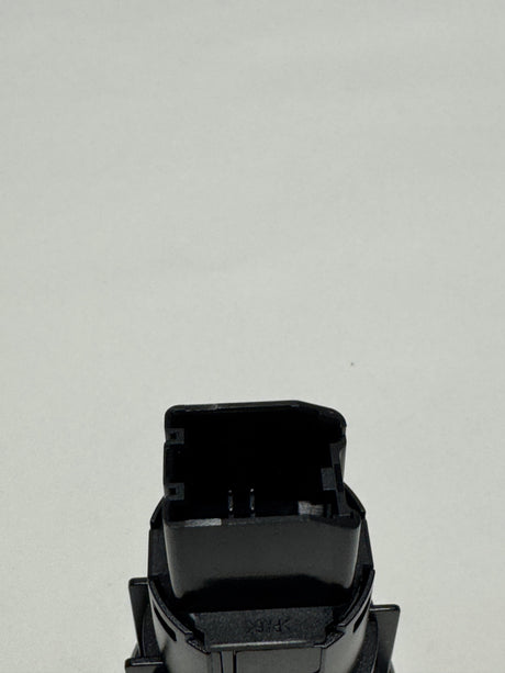 86550151 2019-2023 Silverado Sierra Push Button Ignition Switch Genuine OEM