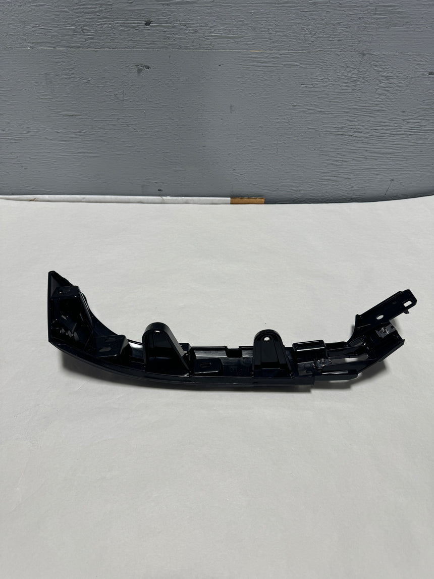 2019-2024 Dodge Ram 2500 3500 Driver Side Fascia Bracket For Halogen Headlights Only