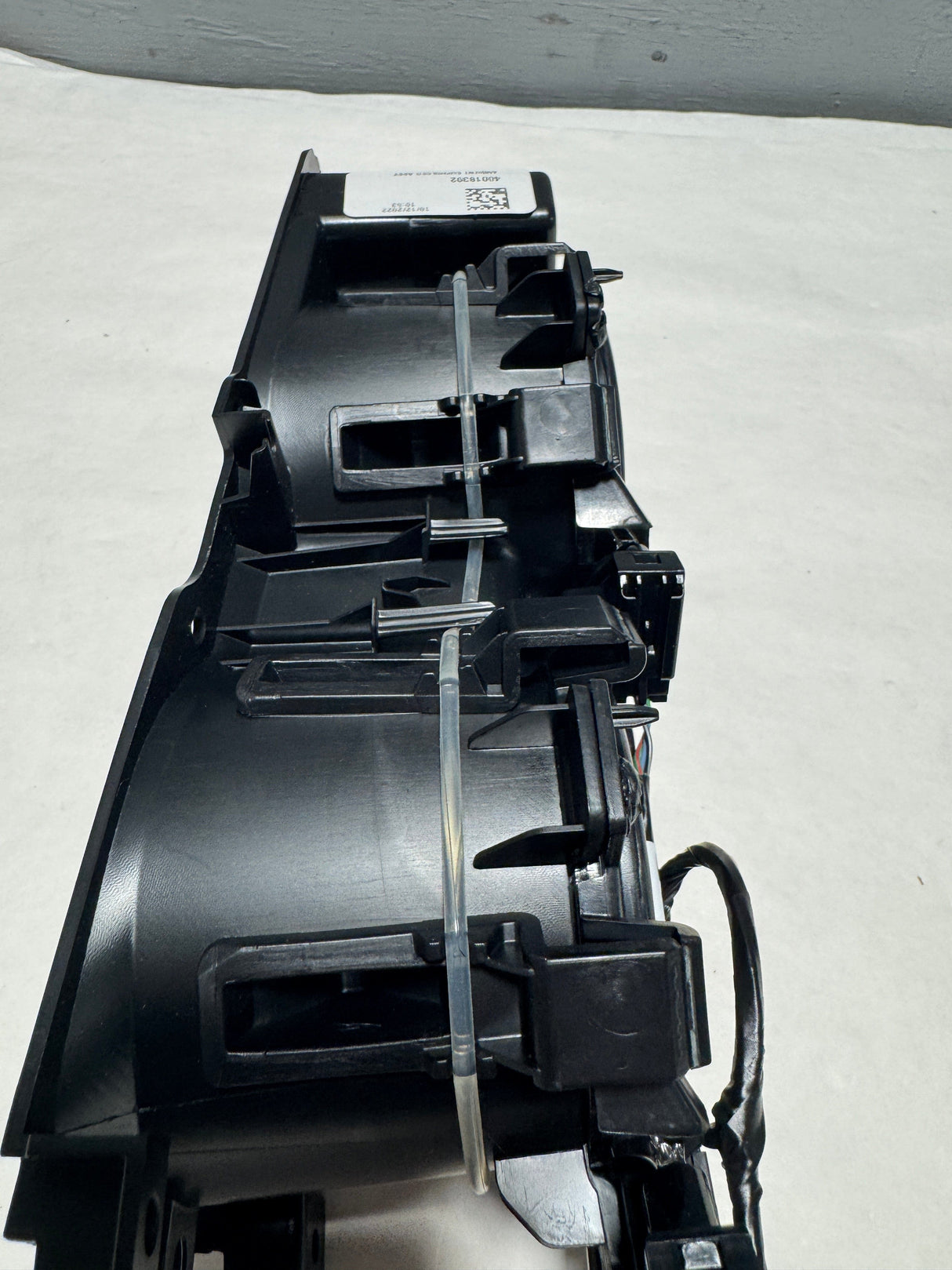 KT4Z-5813562-BA 2019-2024 Ford Edge Center Console Dual Cup Holder w/ LED Ambient Light OEM