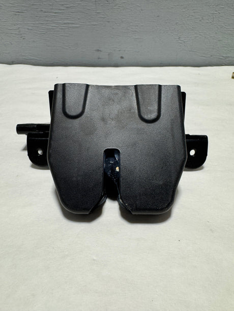 68364386AF 2019-2024 Jeep Cherokee Liftgate Latch Lock Genuine OEM New  OEM