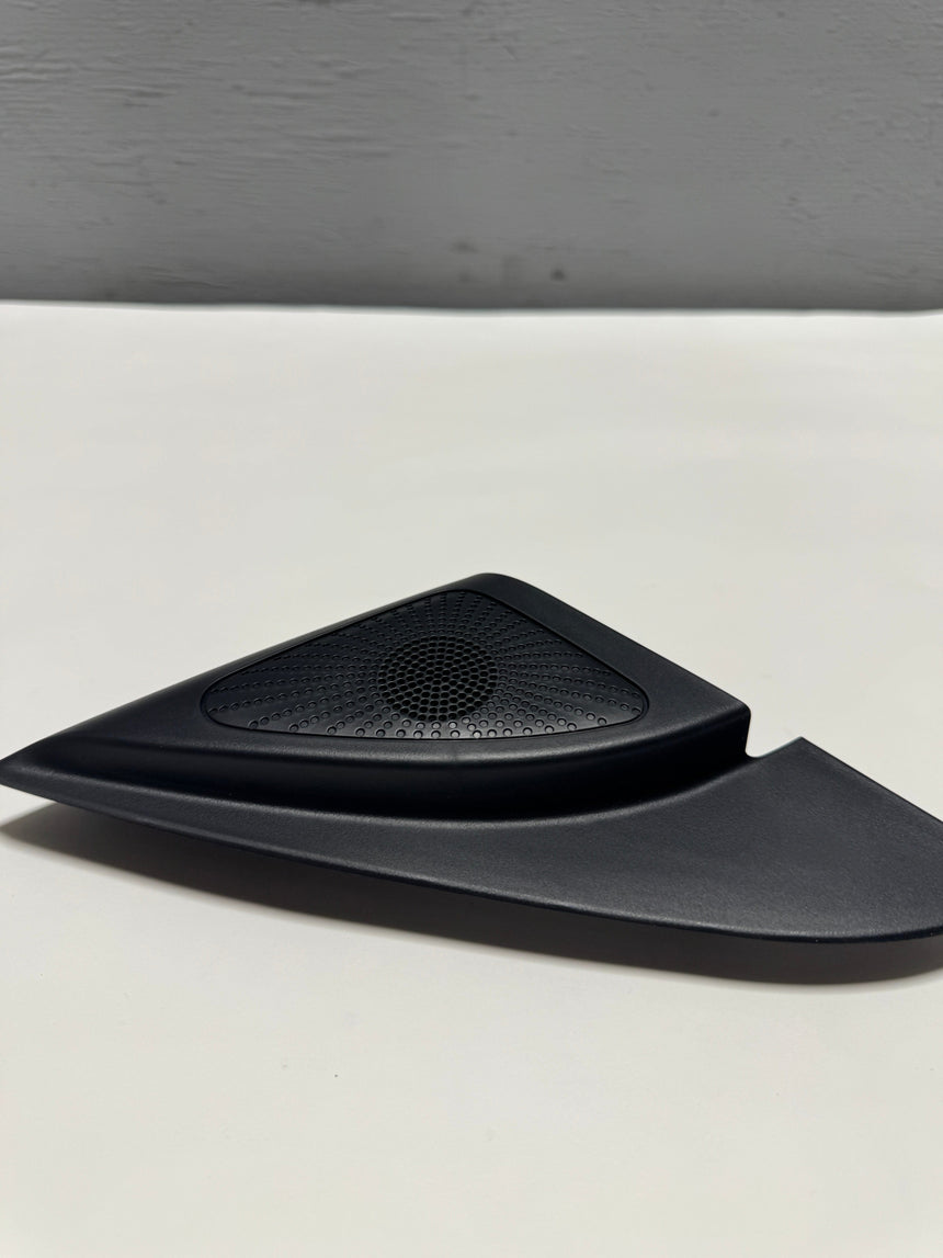 2019-2024 Kia Forte Passenger Front Door Corner Trim W/ Tweeter Genuine