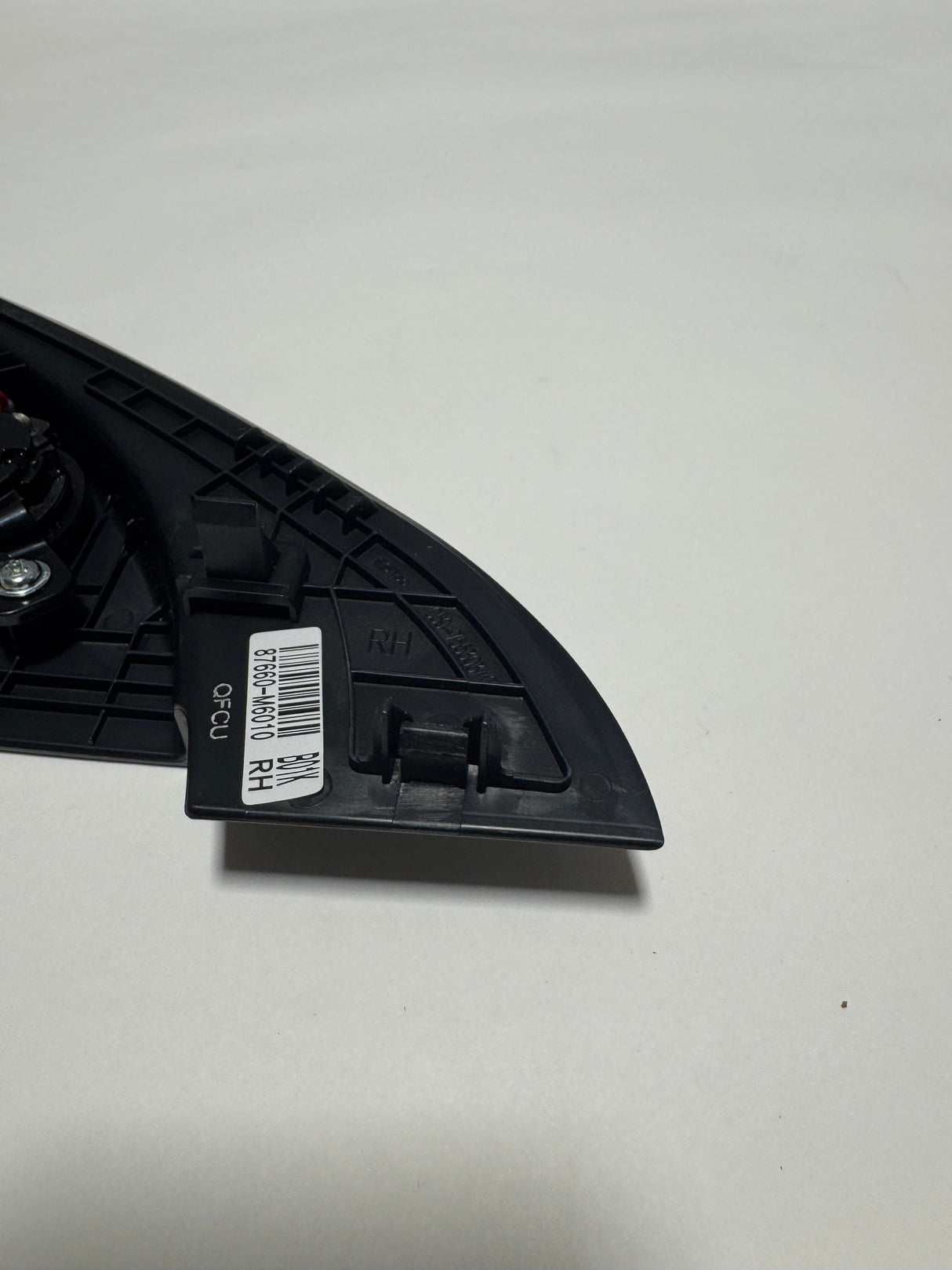 87660-M6010WK 2019-2024 Kia Forte Passenger Front Door Corner Trim W/ Tweeter Genuine
