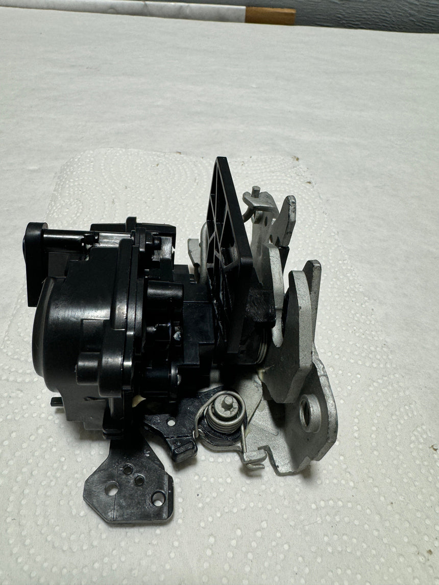 2019-2024 Ram 2500 3500 Tailgate Latch With Actuator OEM
