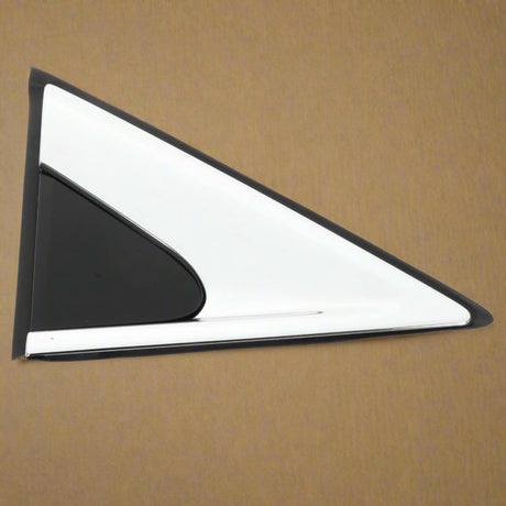 84749528 2019-2025 Cadillac XT4 Driver Side Back Door Applique Molding Trim Satin Aluminum