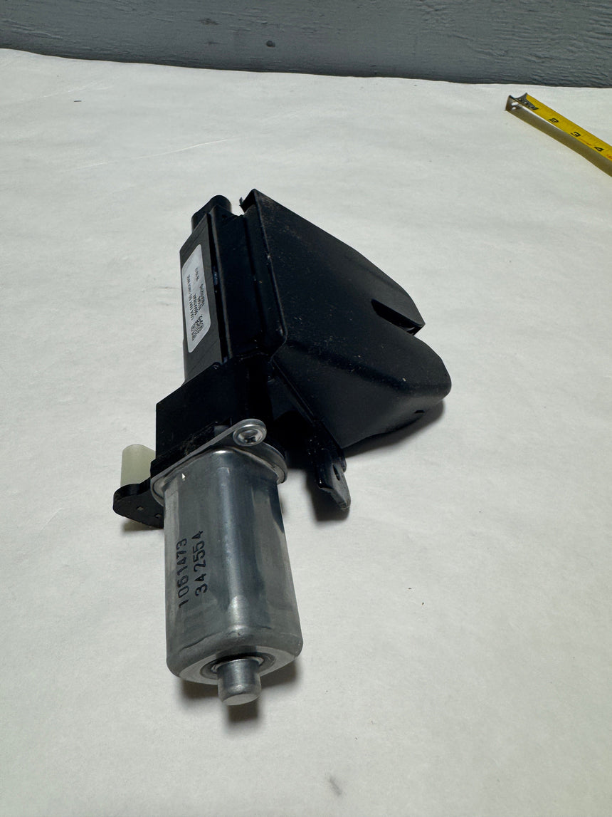2019-2025 Jeep Cherokee Power Tailgate Liftgate Lock Latch Actuator Genuine OEM