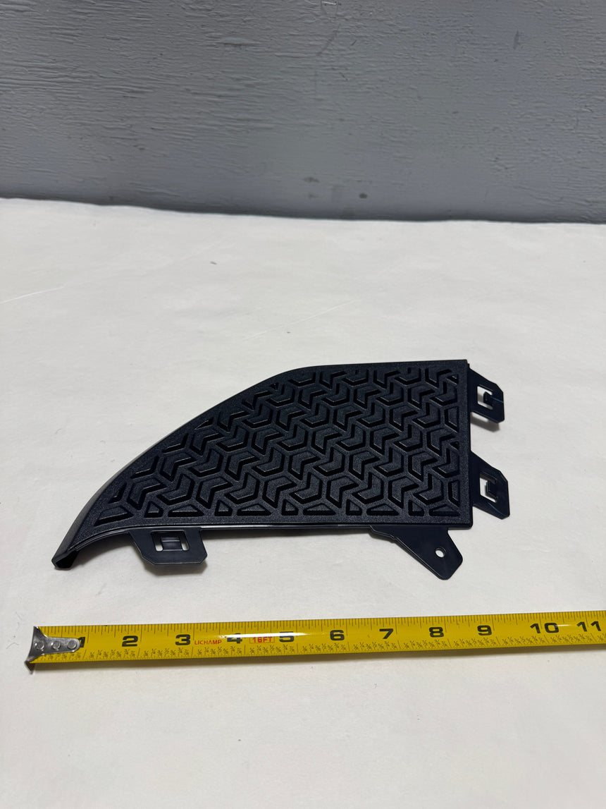 2019-2025 Sierra Silverado 1500 Driver Side Rear Bumper End Step Pad Cap