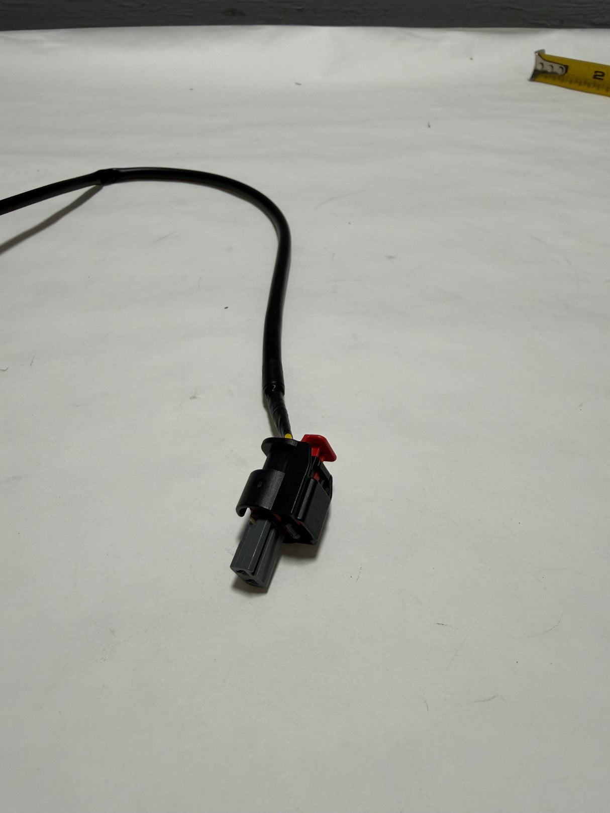 85877553 2019-2025 Silverado or 2019-2025 Sierra OEM Tailgate Release Switch