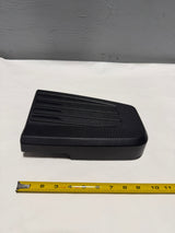 86552073 2019-2025 Silverado Sierra (1) Oval Step Bar End Cap Pass Front / Drvr RR