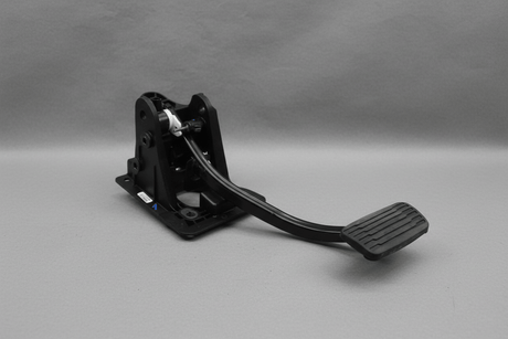 2019-2025 Silverado Sierra 1500 Cadillac Escalade Brake Pedal OEM