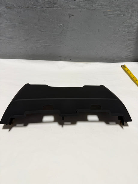 85110487 2019-2025 Silverado Sierra Dashboard Knee Bolster Panel Driver OEM W/o Console