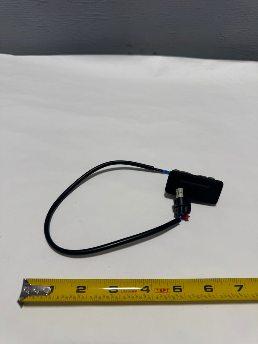 2019-2025 Silverado Sierra Upper Tailgate Release Switch QK2 Blue Wire Version OEM