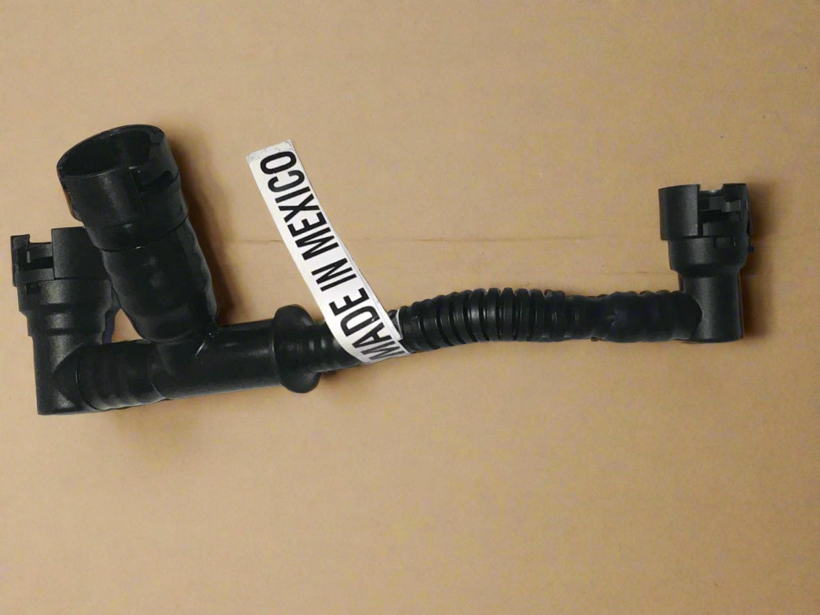 12627132 2020-2021 Blazer or Acadia 2.5 Pcv Hose Valve Cover to T/body Genuine OEM New