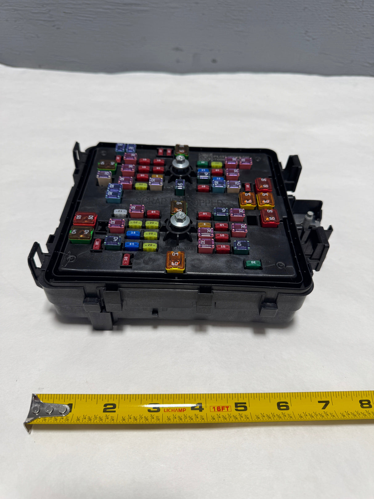 LC3Z-14A068-B 2020-2022 Ford F-250 F-350 6.2 7.3 Gas Engine Fuse Panel Relay Box Under Hood