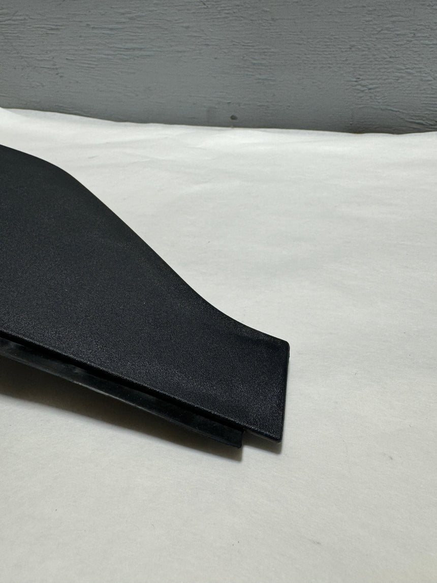 2020-2024 Ford Escape Passenger Side Rear Roof Drip Molding Hinge Cover - Non Panoramic roof only
