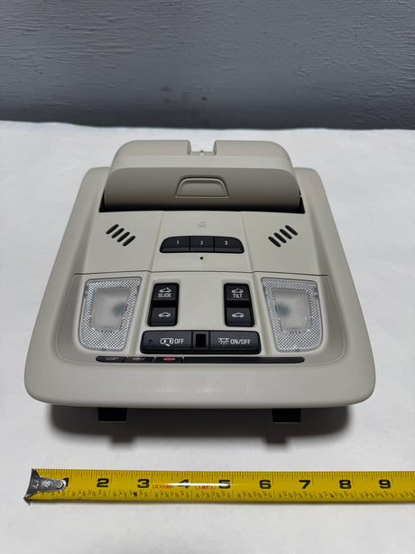 85588481 2020-2023 GMC Acadia Beige Overhead Console For Sunroof Equipped OEM