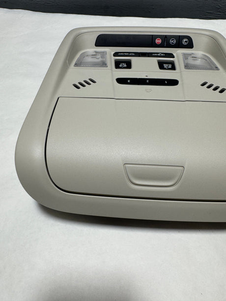 85588481 2020-2023 GMC Acadia Beige Overhead Console For Sunroof Equipped OEM