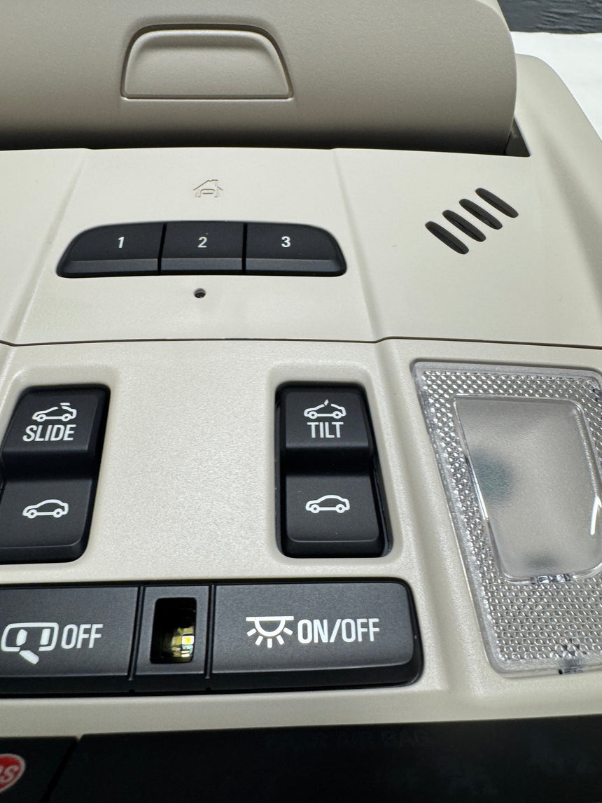 2020-2023 GMC Acadia Beige Overhead Console For Sunroof Equipped OEM