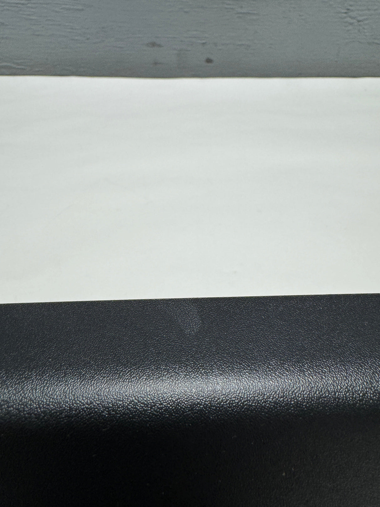 84677782 2020-2023 GMC Acadia Denali Passenger Side Rear Bumper Lower End Molding