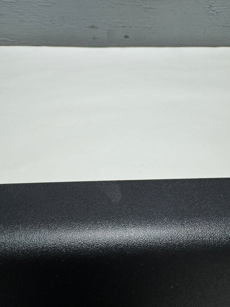 84677782 2020-2023 GMC Acadia Denali Passenger Side Rear Bumper Lower End Molding