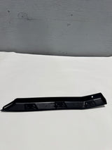 84677782 2020-2023 GMC Acadia Denali Passenger Side Rear Bumper Lower End Molding
