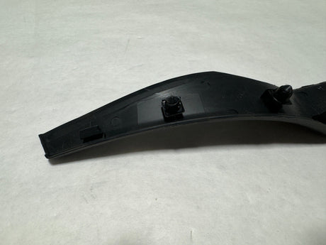 84188445 2020-2023 GMC Acadia Driver Side Air Inlet Grille Panel Cowl Extension  OEM