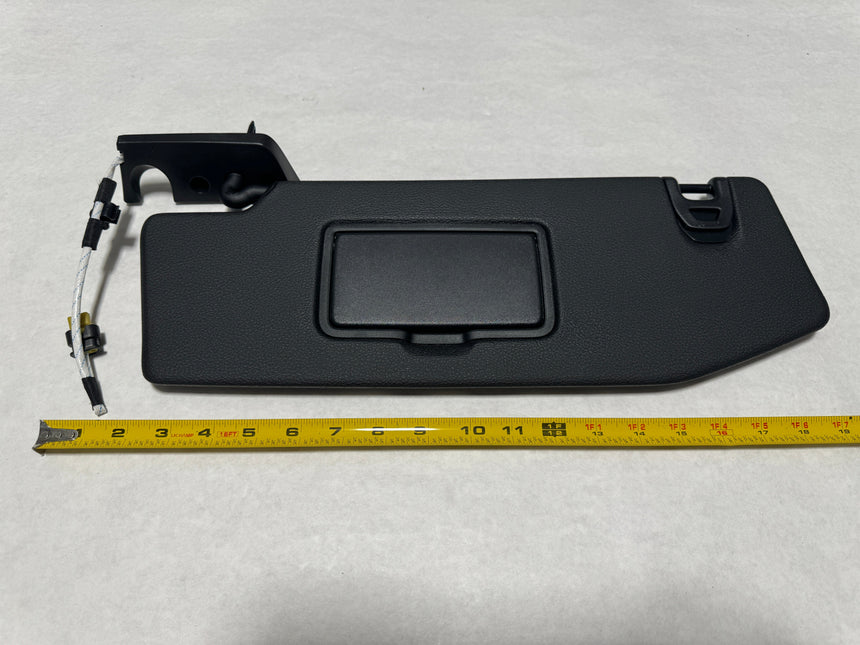 2020-2023 Jeep Gladiator Driver Side Lighted Sun Visor With Mirror No Garage Opener